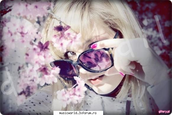 Glitery - Andreea - Diverse poze^_^